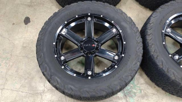 TRISTAR INTERNATIONAL MKW MK-56 + BFGoodrich All-Terrain K02