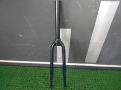 コラム長220mm/エンド幅100mm/700C用? メーカー不明 1-1/8インチフロントフォーク