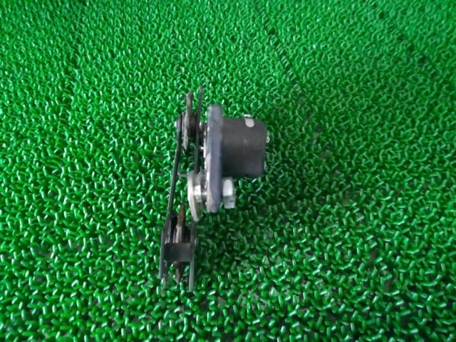 ※ワイヤー固定金具欠品 SHIMANO RD-TY21B  リアディレイラー