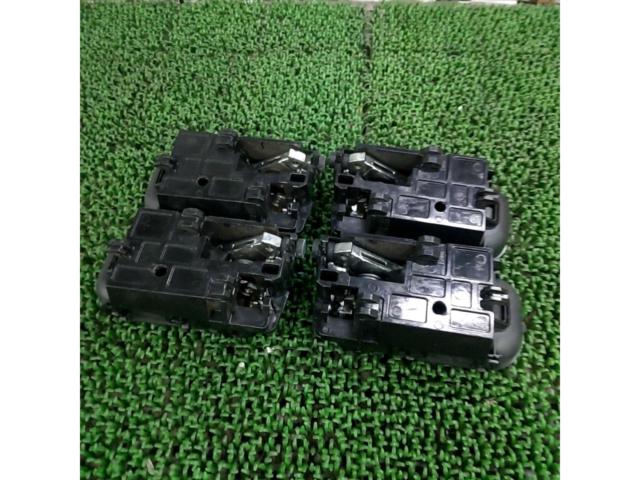 メーカー不明 インナードアハンドル ステージア オーテック/260RS