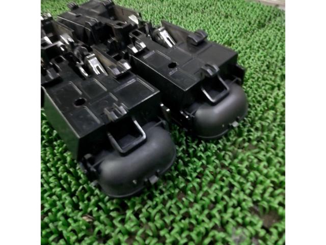 メーカー不明 インナードアハンドル ステージア オーテック/260RS
