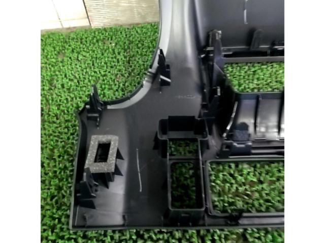TOYOTA 純正オーディオパネル