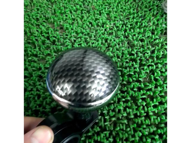 Carbon style
Wheel handle knob