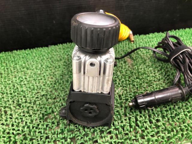 ASTRO PRODUCTS 12V ミニエアコンプレッサー AP040827