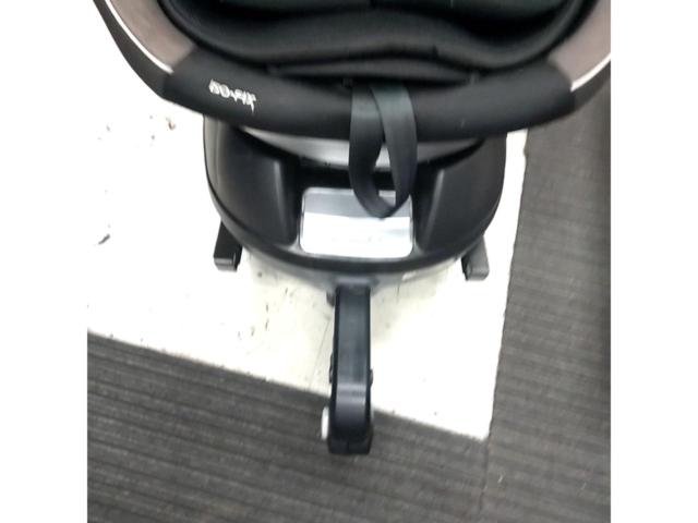 COMBI
CC-UID
Child seat