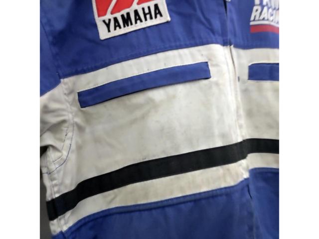 Yamaha mechanic suit (size unknown)
Blue / white