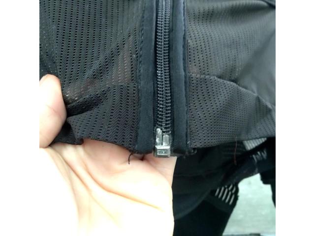 Translation
Size L ROUGH&ROAD Body Protector