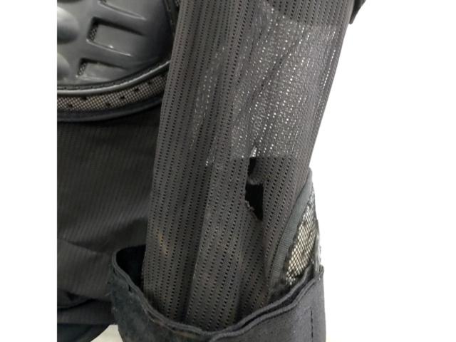 Translation
Size L ROUGH&ROAD Body Protector