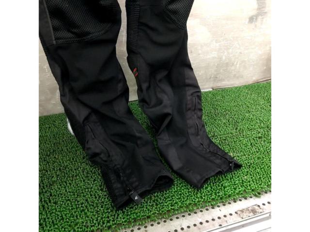 Size L KOMINE Knee Slider Mesh Pants
07-725