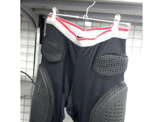 Size MKO MINE Protect Under Mesh Pants
SK-612
