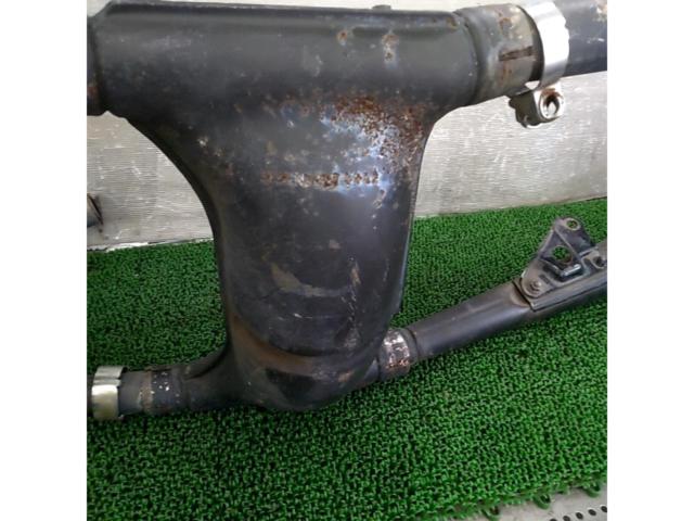 Genuine Honda muffler
CB250/CB400N ('81)
