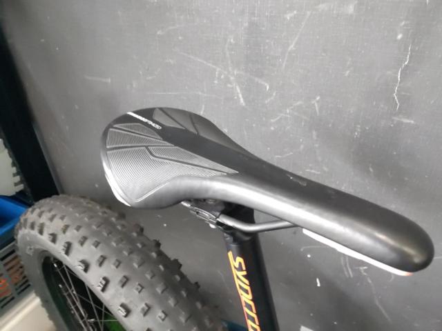 SCOTT BIG JON 2018年モデル 26×4.80 SHIMANO DEOREmix 2×10S ファットバイク ブルー ※各部日焼け・汚れあり 駆動系錆 ブレーキ未整備