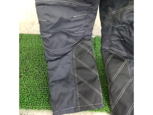 Size: M
Buggy
BENOA
Nylon over pants