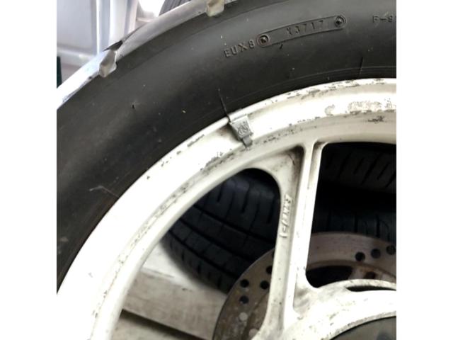 KAWASAKI genuine rear wheel
GPX250R (EX250E)