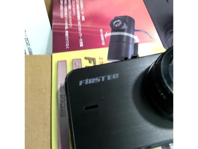 FIRSTEC
FT-DR130W
Front and rear drive recorder