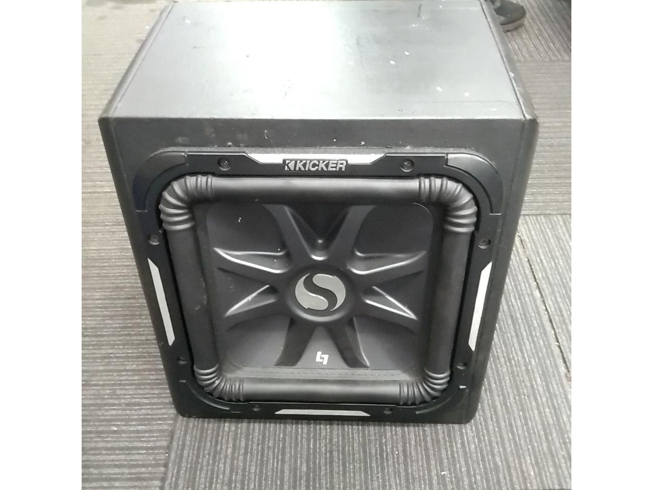 KICKER
Solo-Baric
Subwoofer speakers
L7
12 inches (32 cm square)
11S12L74