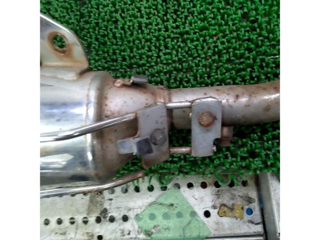 HONDA
Genuine muffler
Magna 50 (AC13)