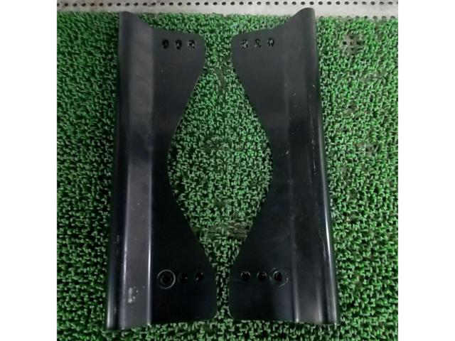 Unknown Manufacturer
Side adapter