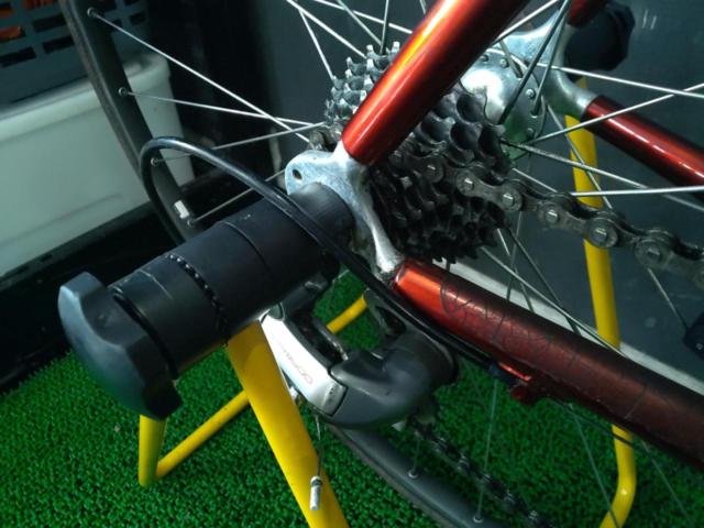 ※クラックの可能性があるためワケアリ TREK OCLV CARBON 5200 カーボンフレームロードバイク 40年前?SHIMANO 600系  2×8s 700×23c レッド