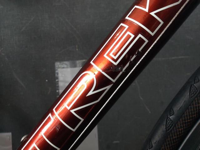 ※クラックの可能性があるためワケアリ TREK OCLV CARBON 5200 カーボンフレームロードバイク 40年前?SHIMANO 600系  2×8s 700×23c レッド