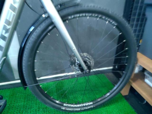 TREK Verve+2 36V 8.2Ah 700c E-BIKE 電動クロスバイク グレー