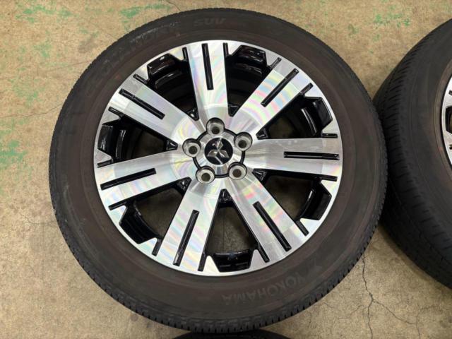 Mitsubishi
Delica D: 5 / CV1W
Medium term
Original wheel
+
YOKOHAMA
GEOLANDAR
SUV
G055