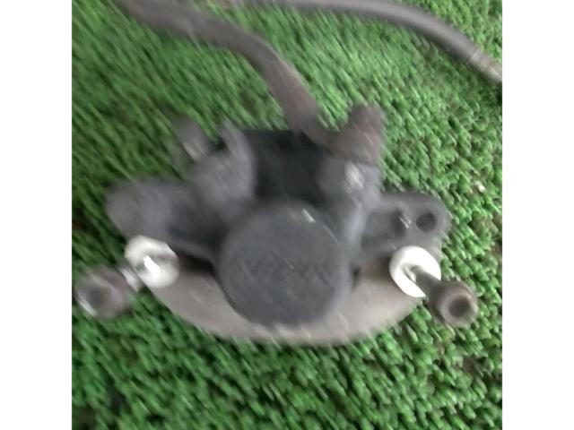 HONDA
Original rear brake caliper
Forza (MF08)