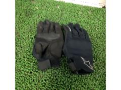 Size MALPINESTARS
REEF
GLOVES (Leaf Gloves)