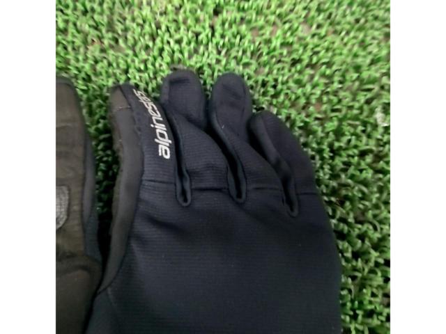 Size MALPINESTARS
REEF
GLOVES (Leaf Gloves)