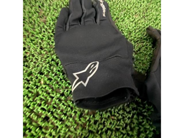 Size MALPINESTARS
REEF
GLOVES (Leaf Gloves)