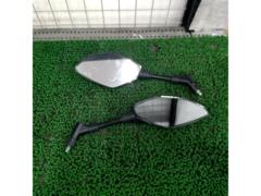 YAMAHA
MT-09 genuine mirror set (left and right)
10 mm positive screw / 10 mm reverse screw