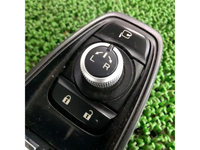 SUBARU  純正パワーウィンドウスイッチ 【フォレスター/SK9】