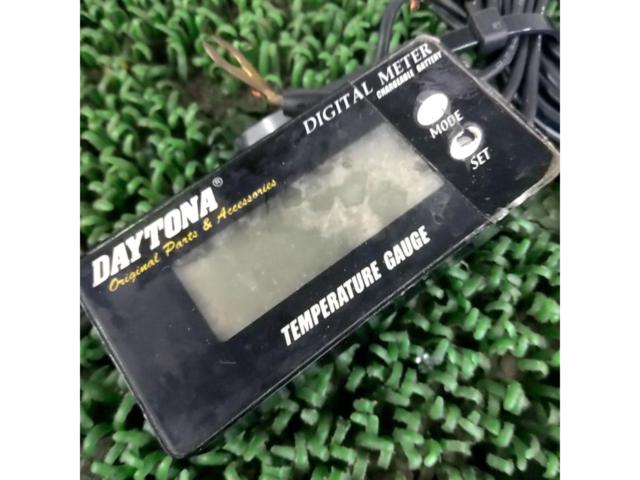 DAYTONA
Digital meter
Digital temp meter
thermometer