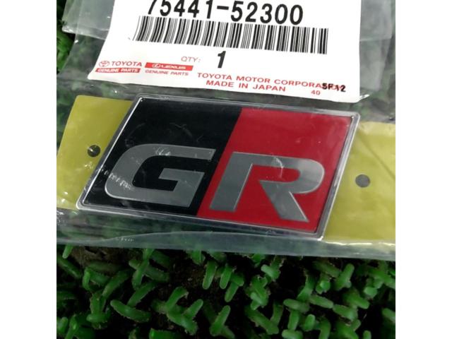 TOYOTA トヨタ  バックドアネーム プレート  GR