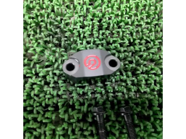 brembo
Handlebar clamp
110.A263.90