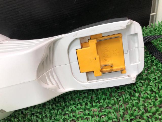 makita CL141FD 14.4V 充電式クリーナー
