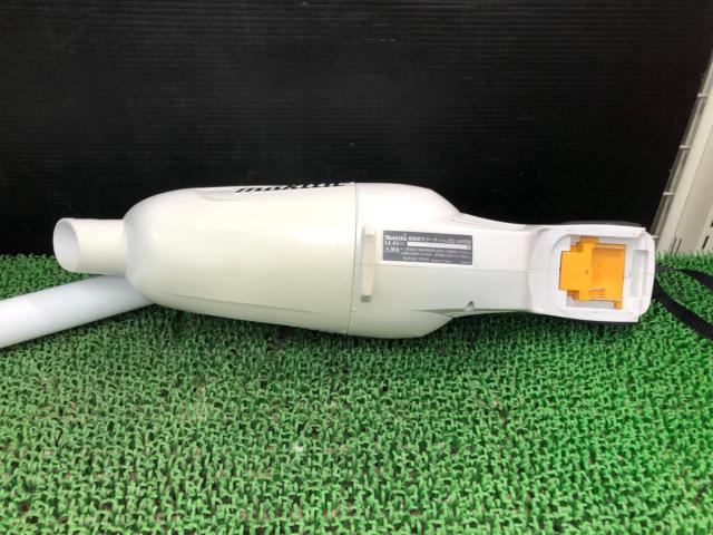 makita CL141FD 14.4V 充電式クリーナー