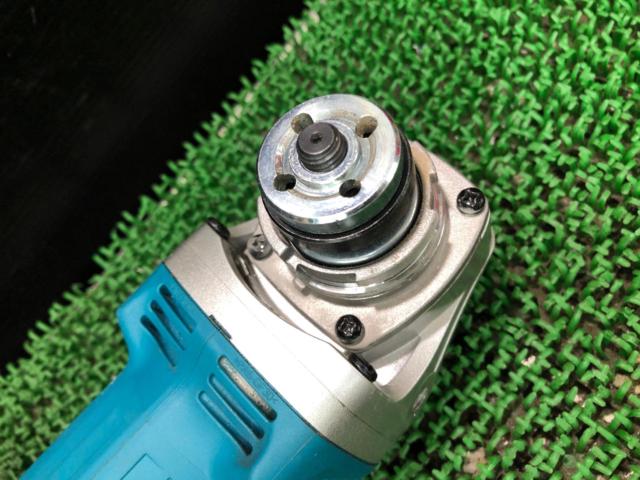 makita GA412D 18V 充電式ディスクグラインダ