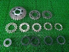 10S SHIMANO 105 CS-5700 12-27T カセットスプロケット