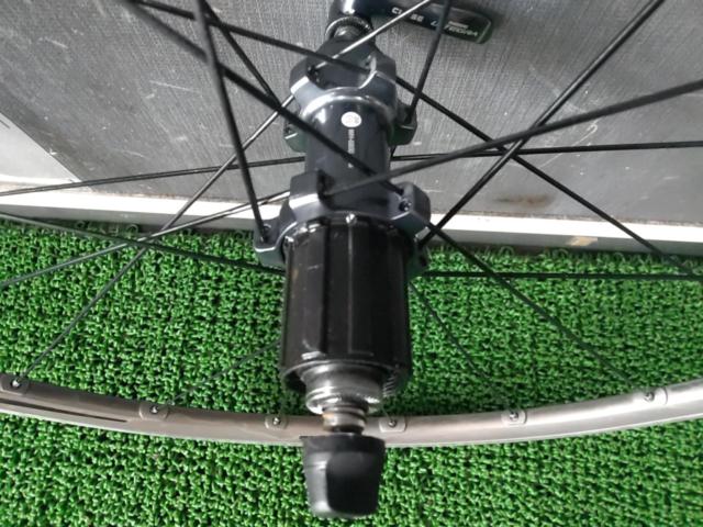 SHIMANO ULTEGRA WH-6800 700Cホイール前後セット