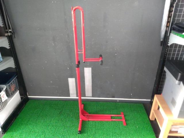 CS-650 サイクルロッカー クランクストッパースタンド レッド