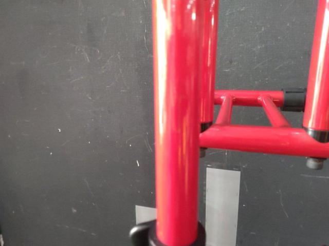CS-650 サイクルロッカー クランクストッパースタンド レッド