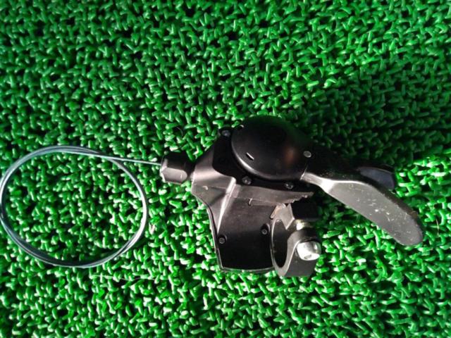 2×8S SHIMANO Claris シフトレバー左右セット