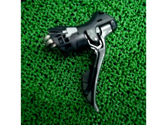 SHIMANO ST-R2000-L ※ブラケットフード欠品・空打ちあり・タッチアップ跡あり