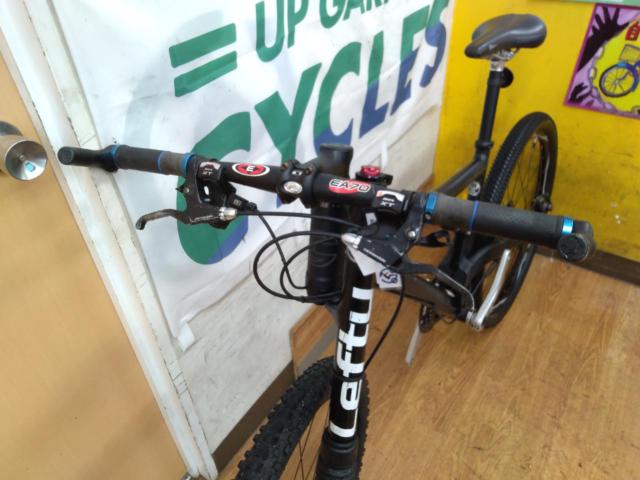 CANNONDALE RUSH600 2006年頃 26×2.10 3×10s フルサスアルミMTB ブラック