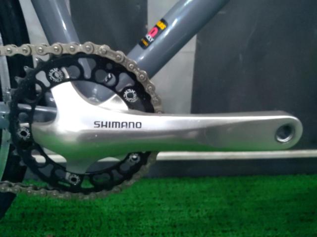 SPECIALISED GLOBE Roll 1 2011年モデル 700×25C シングルスピードバイク グレー