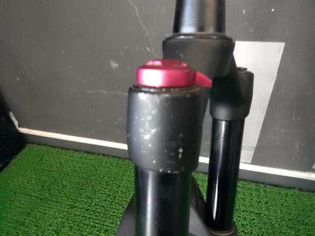 コラム長180mm/エンド幅110mm/27.5インチ Manitou MATTOC DORADO AIR エアサスペンションフォーク 110×15mmTA