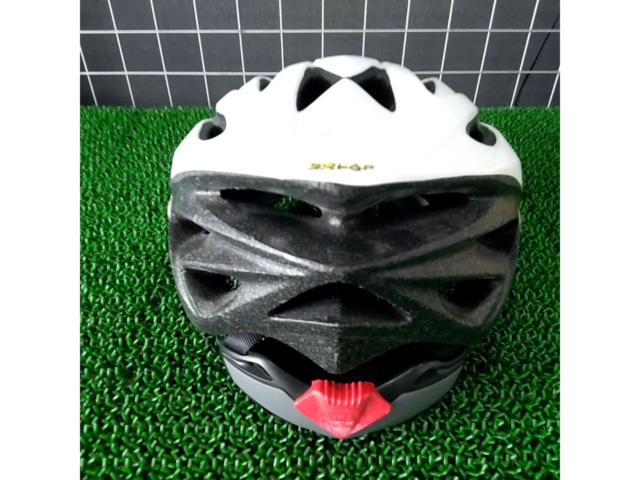 【わけあり現状販売】サイズ:54-61cm BELL SOLAR ヘルメット ホワイト 認定マーク無し
