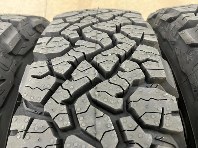 Set of 5 BFGoodrich
ALL-Terrain
T / A
KO3