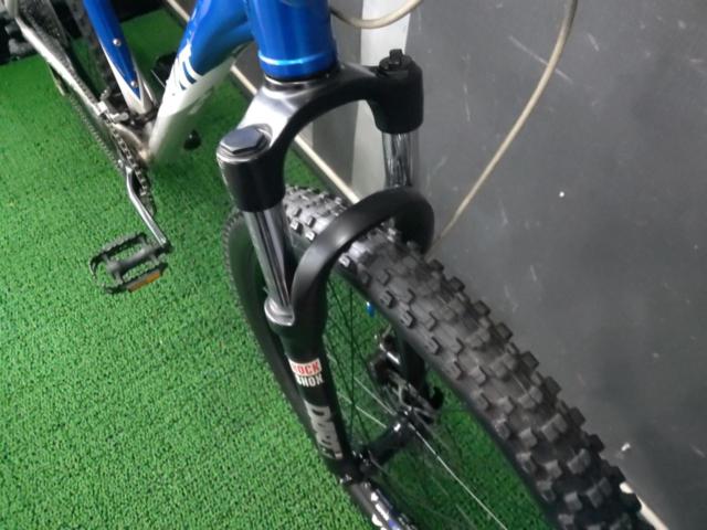GIANT XTC850 2008年モデル 26インチMTB 3×8S ブルー ※後輪振れ大 フロント変速要調整サスペンション状態未確認